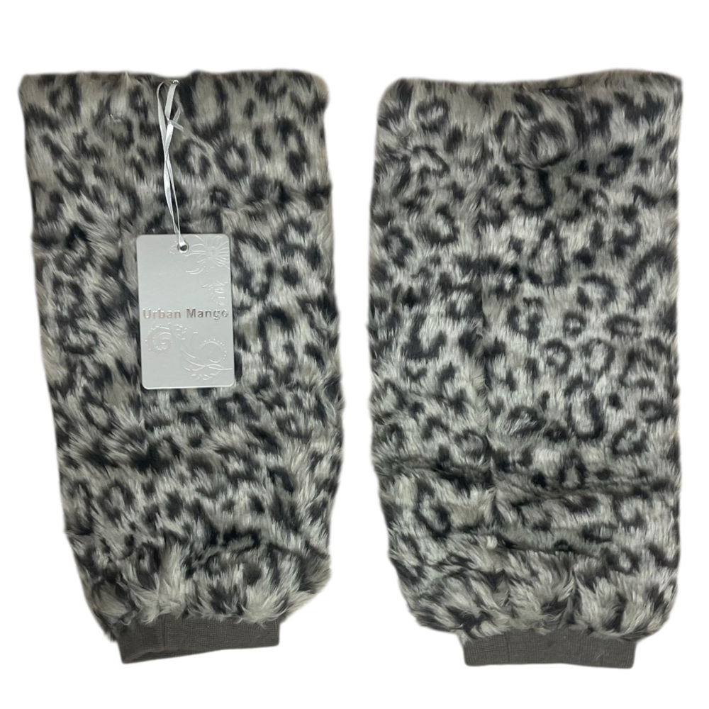 Urban Mango Snow Leopard Print Faux Fur Boot Covers  NWT